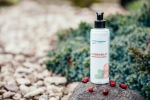 Rankų ir kojų oda sausa? Globashield apsauginis kremas